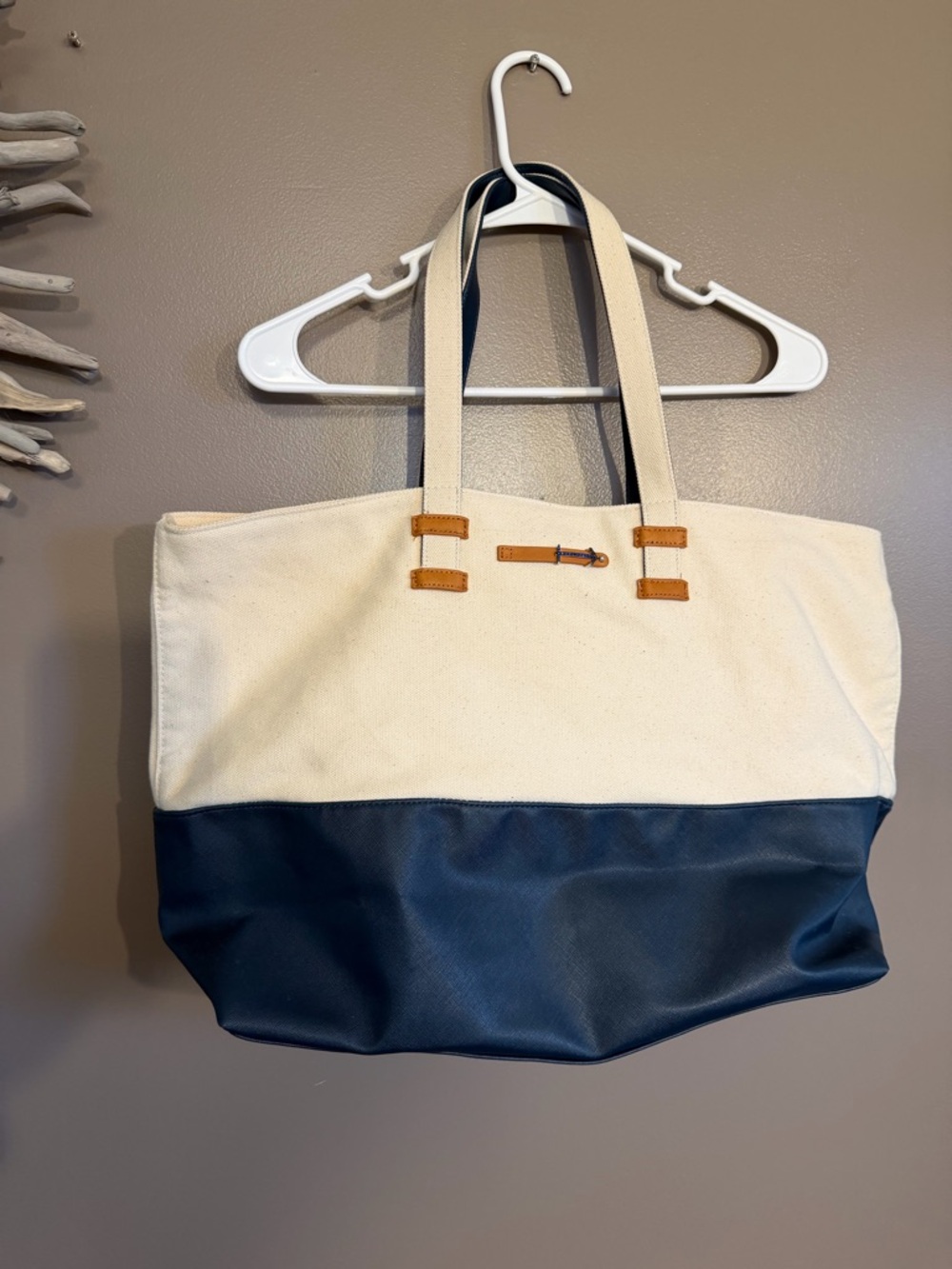 Keep Collective canvas tote/shoulder bag.